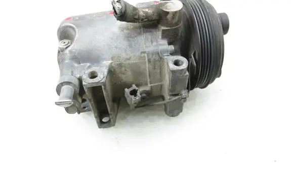 Subaru Impreza II Air conditioning (A/C) compressor (pump) 73111FE040