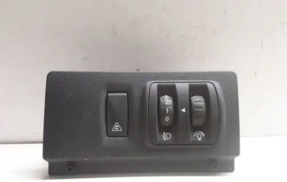 Renault Laguna III Headlight level height control switch 08802020