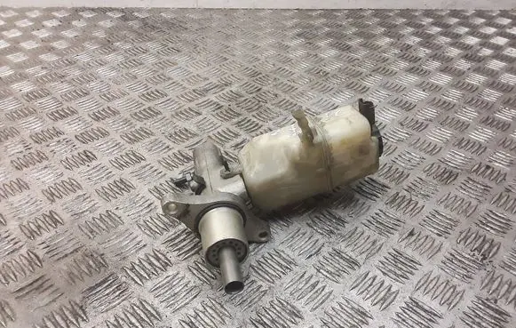 Citroen C6 Master brake cylinder 9646980980