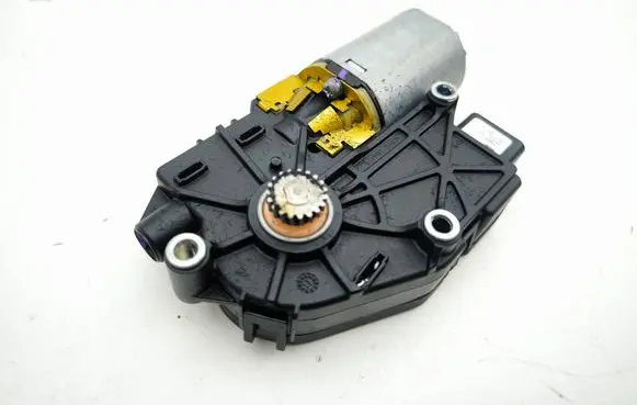 Maserati Ghibli Sunroof motor/actuator 1710004A