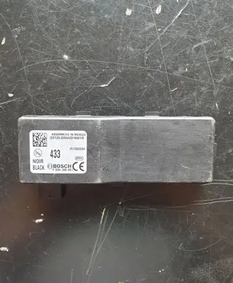 Opel Insignia A Door central lock control unit/module F00HJ00499 2TDL32044Z