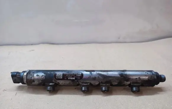 Land Rover Range Rover Sport L320 Fuel main line pipe 9X2Q9D280FA