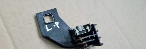 Audi A7 S7 4G Headlight/headlamp mounting bracket