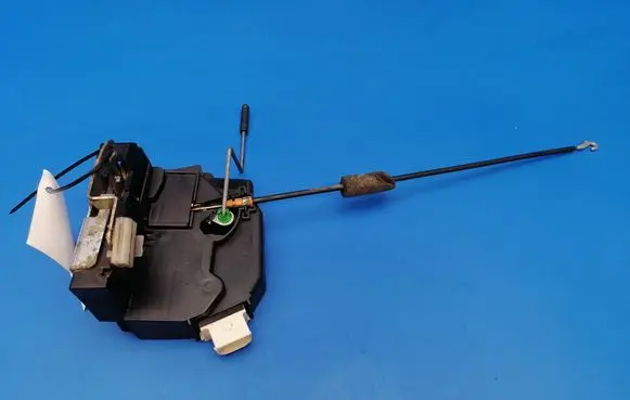 MG ZT - ZT-T Rear door lock FOM000080