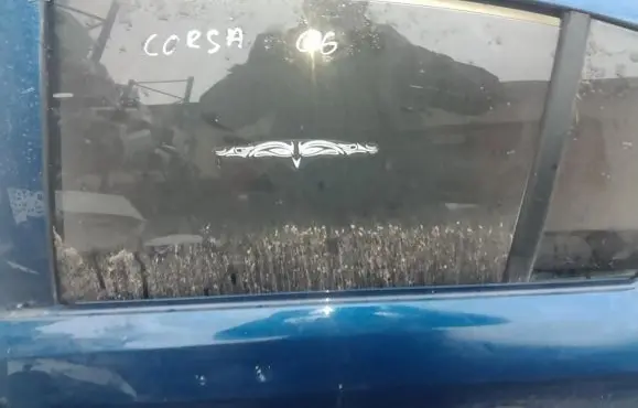Opel Corsa D Rear door window glass 