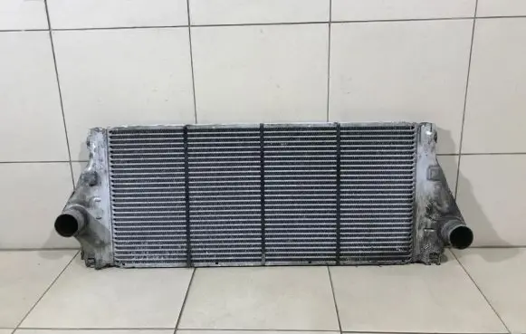 Renault Laguna II Intercooler radiator 8200008761