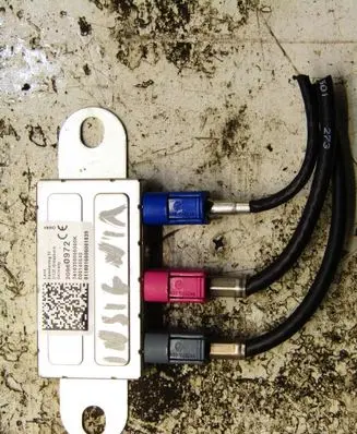 Toyota Auris E180 Antenna control unit 20960972