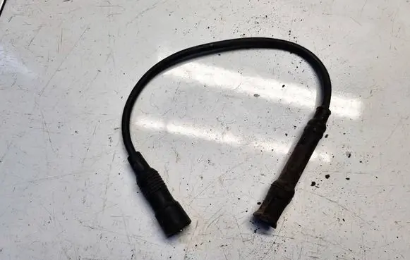 Volkswagen Golf III Ignition plug leads 