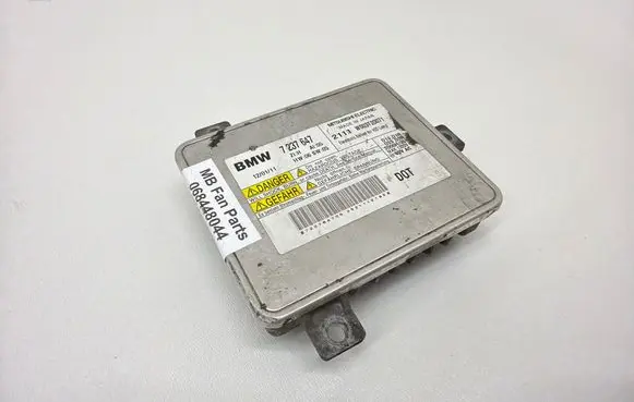 BMW 5 F10 F11 Headlight ballast module Xenon 7237647 W003T20071