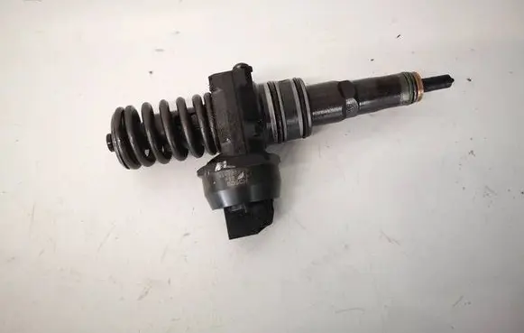 Seat Altea Fuel injector 038130073AG 22002DE