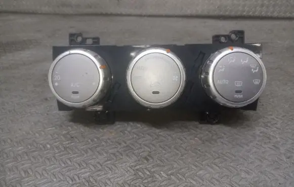 Subaru Forester SG Climate control unit 72311SA120