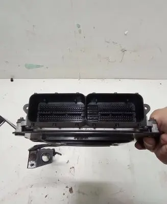 KIA Sorento Engine control unit/module 0281035409 EDC17C57 391102FMM6