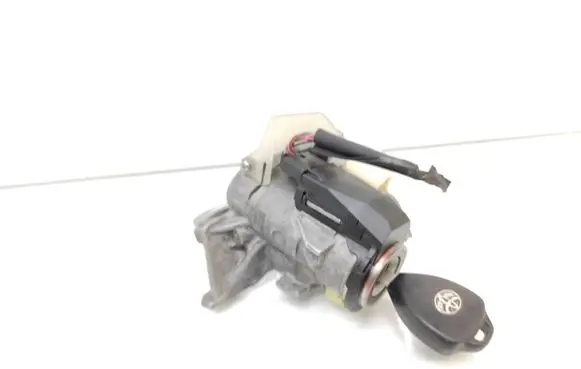 Toyota Auris 150 Ignition lock N0502638 450200204