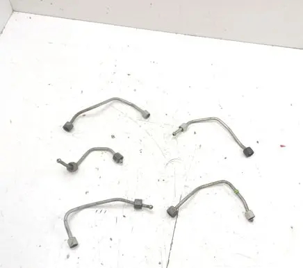 Volvo V40 Cross country Fuel injector supply line/pipe 