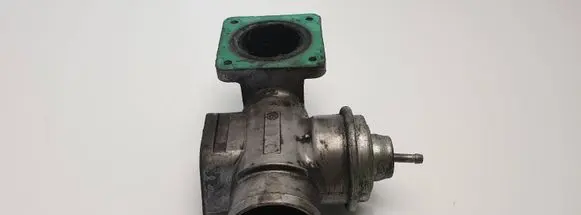 Volkswagen Transporter - Caravelle T4 EGR valve 074129499B