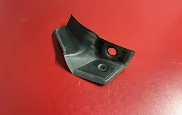 BMW X1 F48 F49 Rear/tail light trim molding 7350722