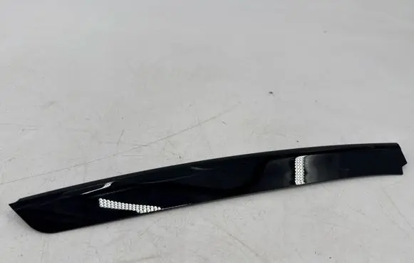 Mini One - Cooper F56 F55 Rear side glass trim 7328874