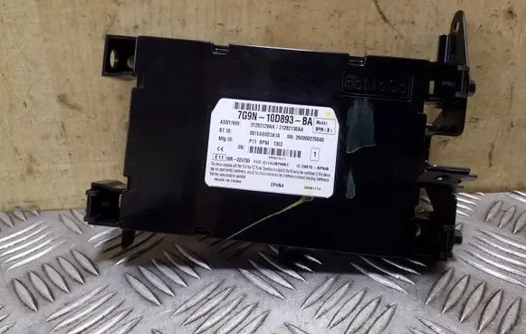Volvo XC60 Bluetooth control unit module 7G9N10D893BA 31282129AA 31282130AA