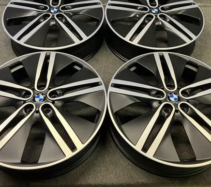 R20 alloy rim