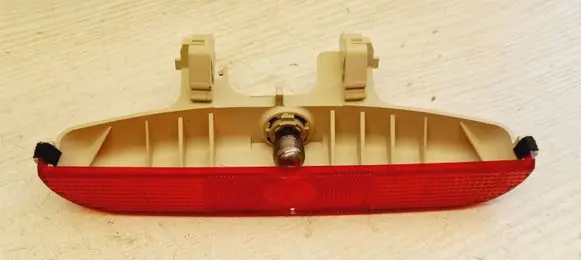 Mazda 3 I Third/center stoplight P3591