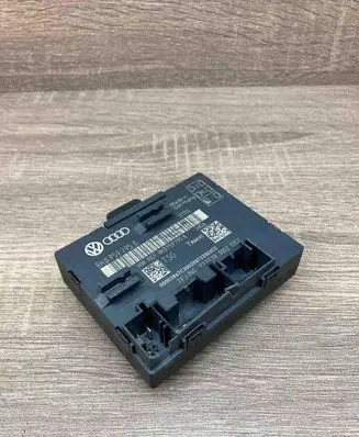 Audi A4 S4 B8 8K Door control unit/module 8K0959795A