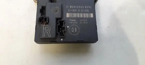 Mercedes-Benz E W211 Door control unit/module 2118201626