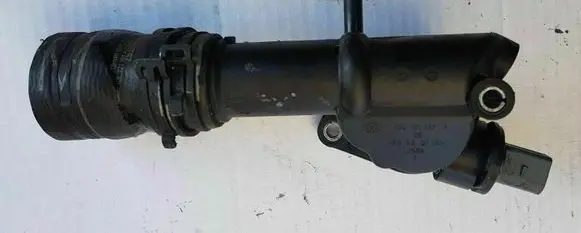 Thermostat/thermostat housing