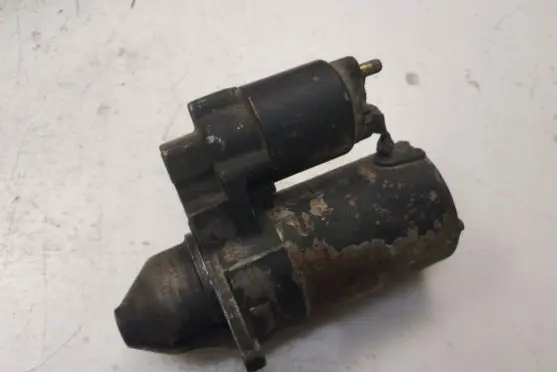 Opel Corsa B Starter motor BOSCH0001406011