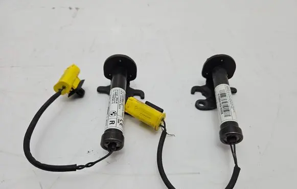 Mini One - Cooper F56 F55 Pedestrian airbag AR7300582 51237300581 51237300582