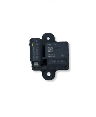 Mercedes-Benz C W204 Glow plug pre-heat relay A6519000900 11287037421 0522120204