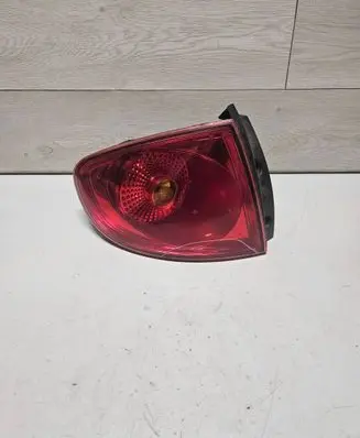 Seat Altea Rear/tail lights 5P0945095E 5P0945111B
