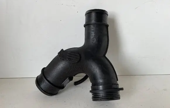 Audi Q7 4L Intercooler hose/pipe 7L6145770G 7L6145795AB 0281002401