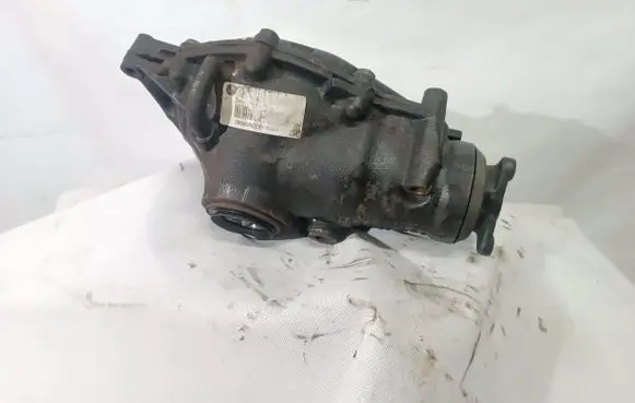 BMW X5 E53 Front differential 7508521 7508522 31507508522