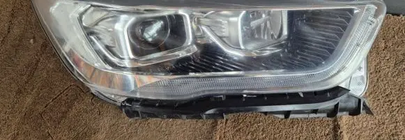 Ford Kuga II Headlight/headlamp
