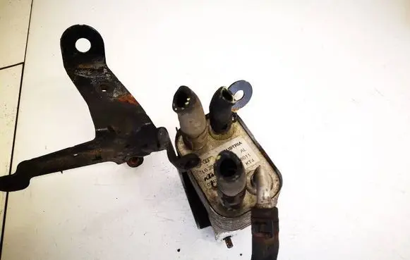 Audi Q7 4L Fuel cooler (radiator) 7l6203491d