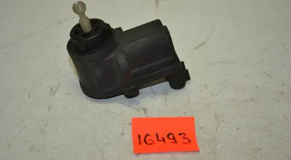 Headlight level adjustment motor