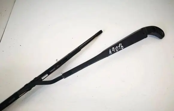 Mini One - Cooper R50 - 53 Front wiper blade arm