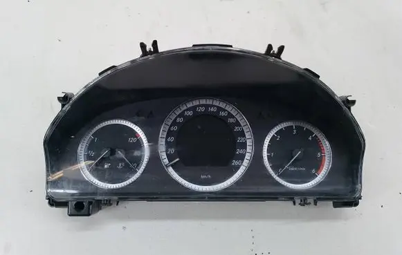 Mercedes-Benz C W204 Speedometer (instrument cluster) A2044400111