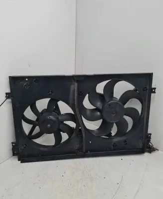 Seat Leon (1M) Radiator cooling fan shroud 1J0121207M 1J0121205B