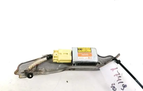 Lexus GS 300 350 430 450H Airbag deployment crash/impact sensor 8983330020 89833-30020