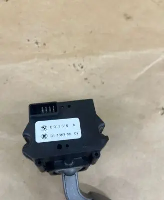 BMW 7 E65 E66 Indicator stalk 6911516 01106700