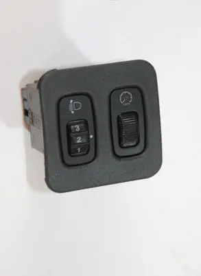 Mitsubishi Pajero Light switch XXX 2006R 163KM