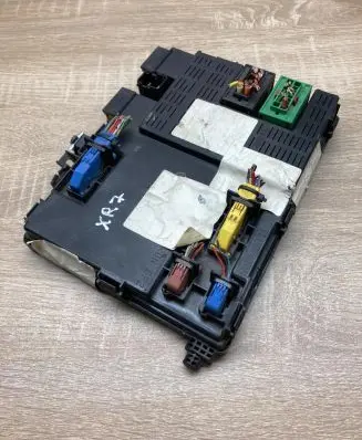 Citroen Xsara Fuse module 9650624480 16165201