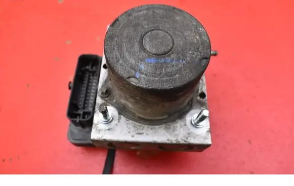 Buick Roadmaster ABS Pump 476603593R