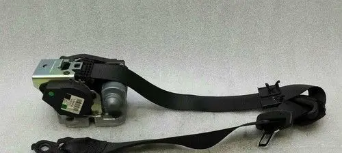 Mercedes-Benz CLS C219 Front seatbelt buckle A2118605886