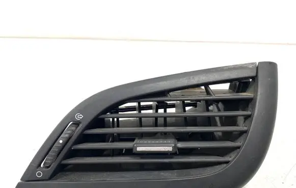 Peugeot 207 Dashboard side air vent grill/cover trim 9650088477 A1010047