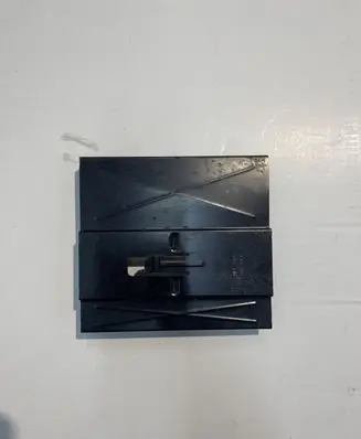 Opel Insignia A Engine control unit holder 13243602