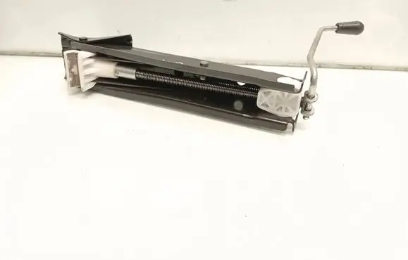 Skoda Rapid (NH) Lift Jack 6R0011031H