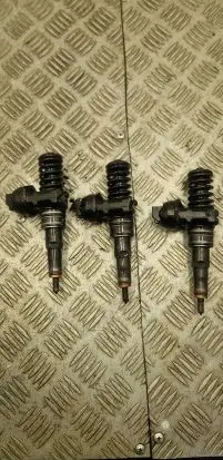 Skoda Fabia Mk1 (6Y) Fuel injectors set 038130073AG
