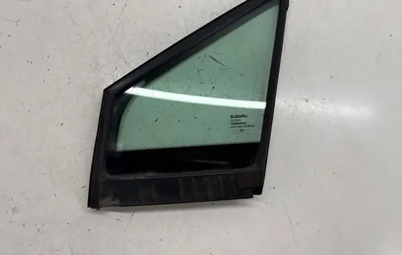 Subaru Outback (BT) Front door vent window glass four-door 61284AN01A